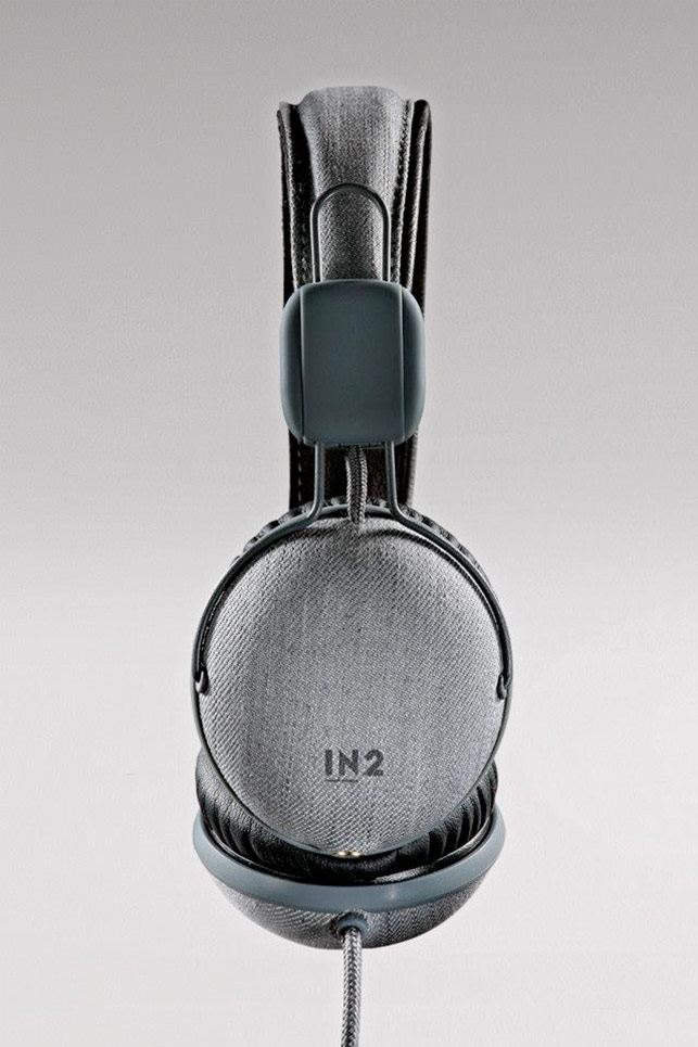 Sony / Universal - IN2 headphones - Les Graphiquants